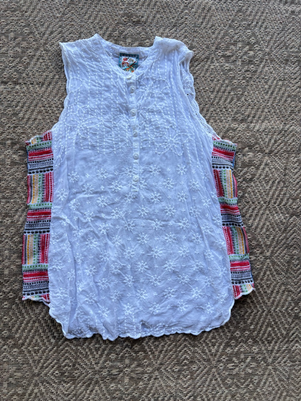 Johnny Was Turia White Embroidered Eyelet Tank Top Womens Size Small